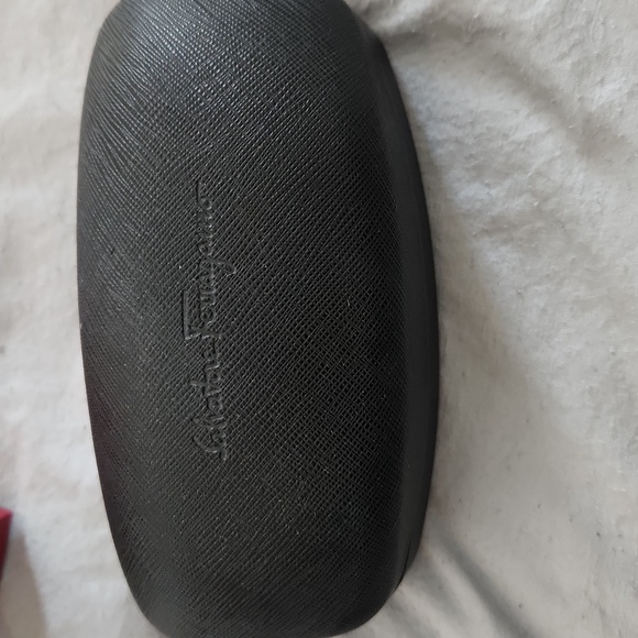 Salvatore Ferragamo Rainbow Silver/Mint Aviator Sunglasses AUTH - Picture 11 of 11